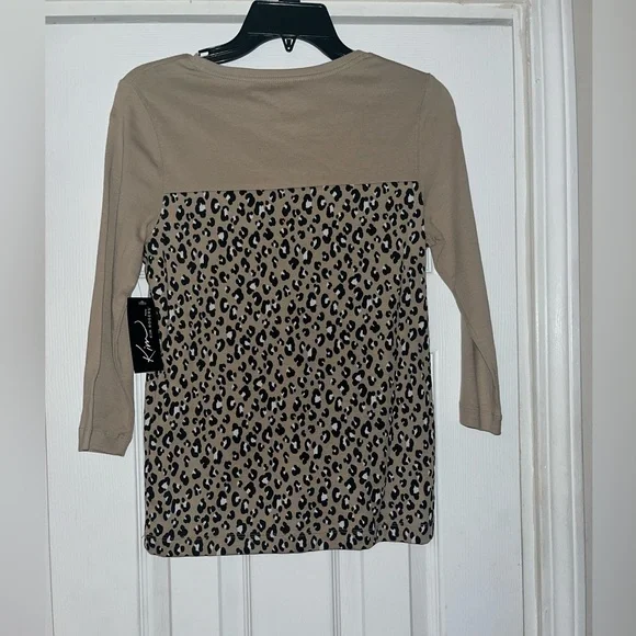 NWT, Kim Rogers Animal Print Top, Size Petite Small - Picture 2 of 5